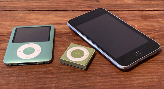 آيبود.. أبل توقف تصنيع أحد منتجاتها بعد 20 عاما من إطلاقه صورة رقم 2