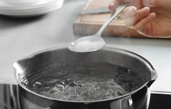 لا ترمها بالقمامة.. بقايا هذه الأطعمة أفضل ما قد يغذي نباتاتك المنزلية صورة رقم 4 لا ترمها بالقمامة.. بقايا هذه الأطعمة أفضل ما قد يغذي نباتاتك المنزلية صورة رقم 4