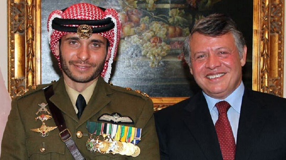 ملك الأردن يعزل أخيه الأمير حمزة مقيدا إقامته واتصالاته! ما رد الملكة نور؟ صورة رقم 3 ملك الأردن يعزل أخيه الأمير حمزة مقيدا إقامته واتصالاته! ما رد الملكة نور؟ صورة رقم 3