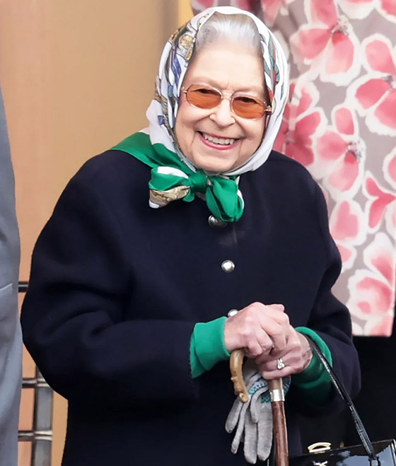 عملت ميكانيكية أثناء الحرب.. ما لم تعرفه من قبل عن الملكة إليزابيث صورة رقم 10 عملت ميكانيكية أثناء الحرب.. ما لم تعرفه من قبل عن الملكة إليزابيث صورة رقم 10
