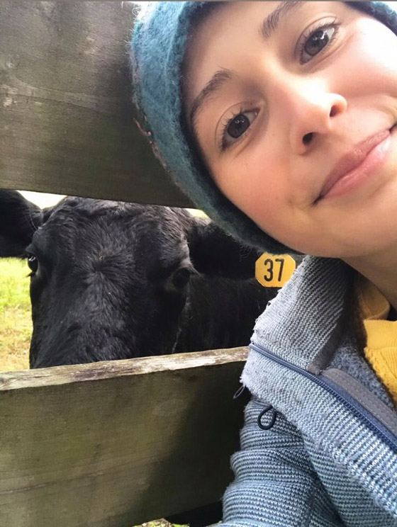 تترك وظيفة بـ60 ألف إسترليني سنوياً للعمل في 