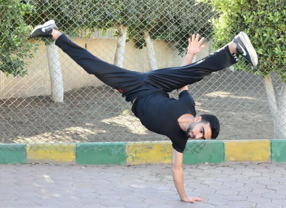 فعلها في أشهر.. شاب مصري يحطم 15 رقما قياسيا في موسوعة غينيس! صورة رقم 2