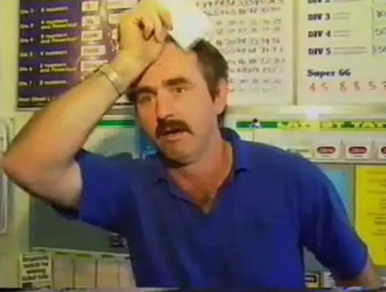 أكثر الأشخاص حظا بالعالم.. أحدهم نجا من الموت 8 مرات ثم فاز بمليون دولار! صورة رقم 3