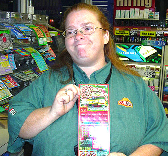 أكثر الأشخاص حظا بالعالم.. أحدهم نجا من الموت 8 مرات ثم فاز بمليون دولار! صورة رقم 4