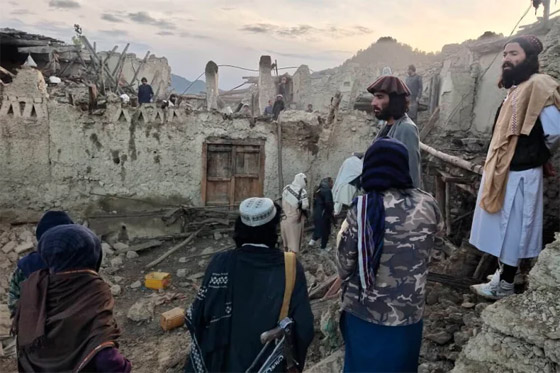 زلزال أفغانستان يحصد مزيدا من الضحايا.. 1500 قتيل ومئات الجرحى! صورة رقم 17 زلزال أفغانستان يحصد مزيدا من الضحايا.. 1500 قتيل ومئات الجرحى! صورة رقم 17