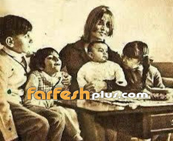 صورة فيروز مع ابنيها زياد الرحباني و صورة فيروز مع ابنيها زياد الرحباني و