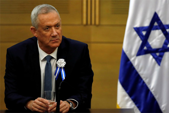 وزير الدفاع الإسرائيلي يهدد باجتياح لبنان مجددا: سيدفع حزب الله ثمنا باهظا! صورة رقم 3 وزير الدفاع الإسرائيلي يهدد باجتياح لبنان مجددا: سيدفع حزب الله ثمنا باهظا! صورة رقم 3