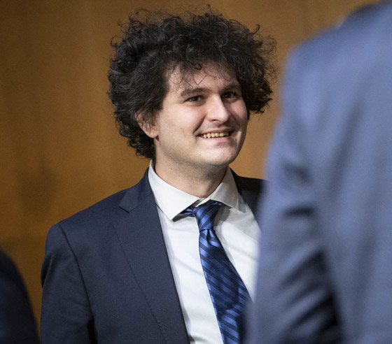 قصة إمبراطور العملات المشفرة سام بانكمان.. من ملياردير إلى مجرم سجين صورة رقم 8 قصة إمبراطور العملات المشفرة سام بانكمان.. من ملياردير إلى مجرم سجين صورة رقم 8