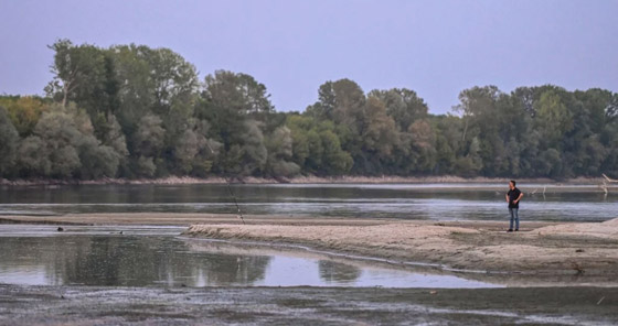 نوافير ميلانو الإيطالية التاريخية دون ماء! قرار استثنائي لمواجهة أسوأ موجات الجفاف صورة رقم 4 نوافير ميلانو الإيطالية التاريخية دون ماء! قرار استثنائي لمواجهة أسوأ موجات الجفاف صورة رقم 4