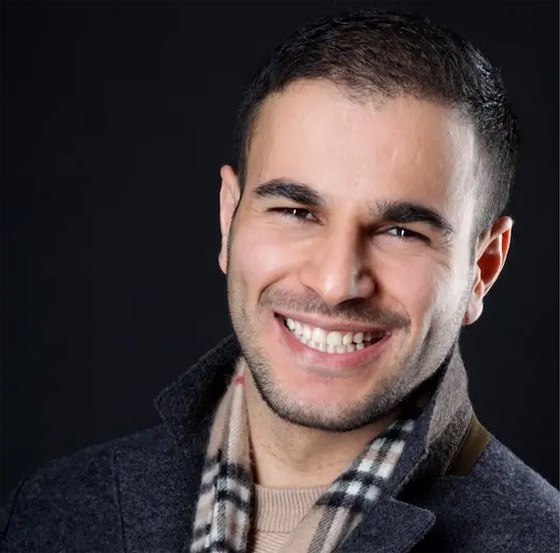 فيديو وصور: مهندس يمني يبتكر نموذجا لفندق طائر يحلق بالسماء لسنوات صورة رقم 4