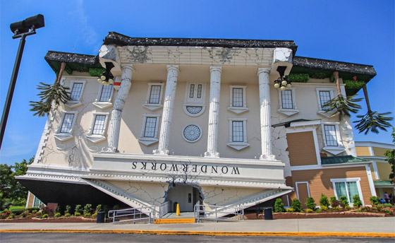 أحدها على شكل حذاء.. تعرفوا إلى أغرب أشكال المباني في العالم! صور صورة رقم 6