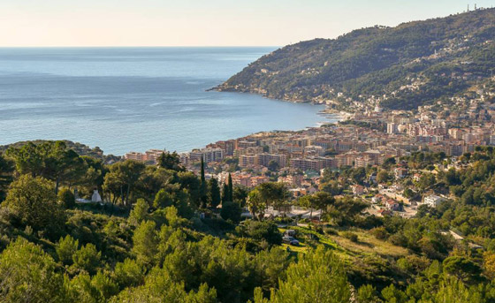 بالصور: تعرفوا إلى أبرز الدول الخالية من المطارات في العالم صورة رقم 1