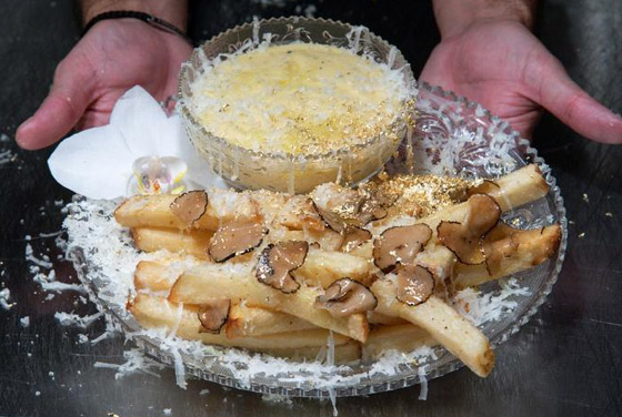 أغلى طبق بطاطس مقلية في العالم.. مضاف إليه غبار الذهب! صور صورة رقم 4