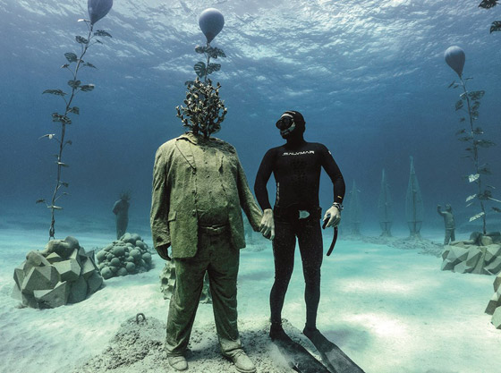 متحف موسان غابة مبهرة تحت الماء صورة رقم 7