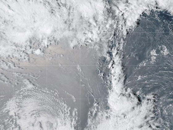 صور مذهلة لسماء القارة الجنوبية.. ذرات من بركان مائي صنعت ألوانا جذابة صورة رقم 5