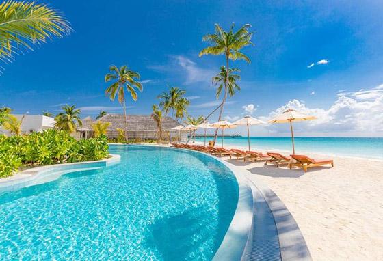 لعطلة سياحية مميزة.. تعرفوا إلى الفرق بين الفندق والمنتجع صورة رقم 2