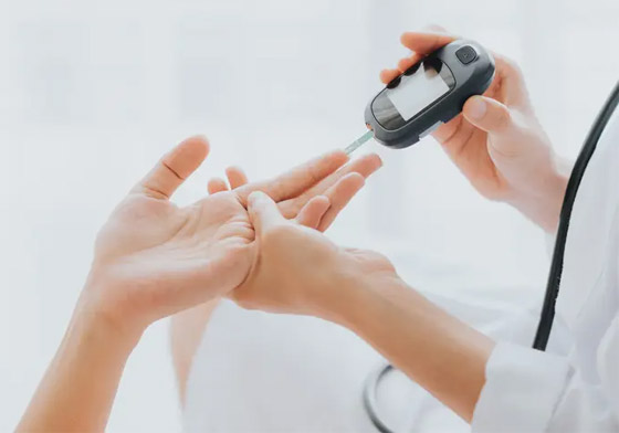 اختراع مذهل سيساعد الملايين.. سيعفي مرضى السكري من وخز الأصابع صورة رقم 8