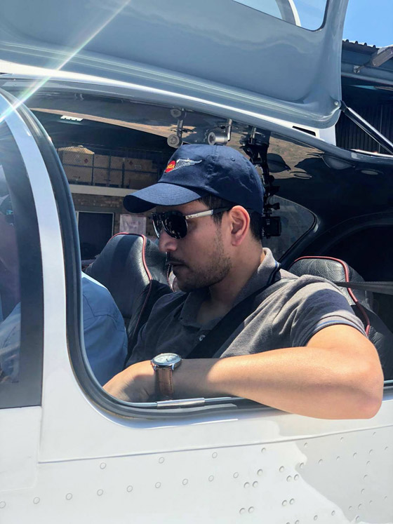 صنعها خلال إغلاق كورونا.. هندي يجول أوروبا بطائرته الخاصة صورة رقم 5