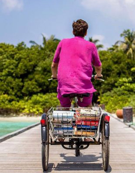 أفضل وظيفة بالعالم: منتجع بالمالديف يبحث عن بائع كتب 