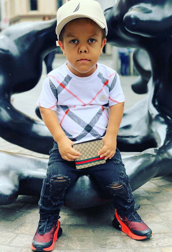 الطفل الأسترالي ضحية التنمر يقتحم عالم السينما صورة رقم 5