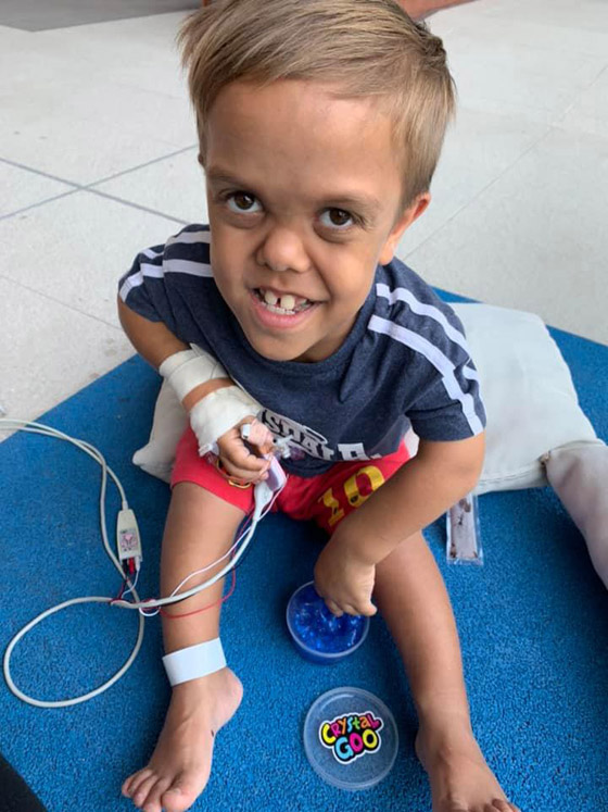 الطفل الأسترالي ضحية التنمر يقتحم عالم السينما صورة رقم 6