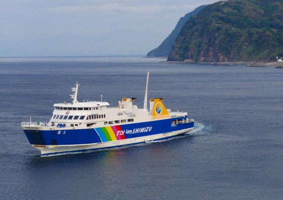 بالصور: تعرفوا على أروع العبارات والرحلات البحرية والنهرية حول العالم صورة رقم 6