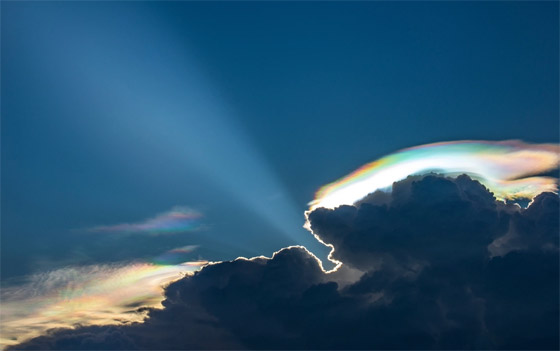 ظاهرة جوية نادرة تبدو خيالية! ما هو 