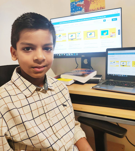 أصغر مبرمج بالعالم ينوي بناء طبيب آلي.. تعلم البرمجة بإغلاق كورونا صورة رقم 5