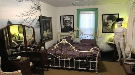 فندق مسكون حطم رقم غينيس للأرقام القياسية لأكبر لوح ويجا صورة رقم 1