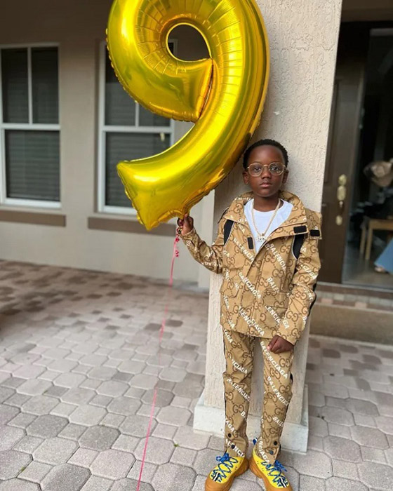 طفل يكسب 5 ملايين دولار من الراب بعمر 9 أعوام صورة رقم 8