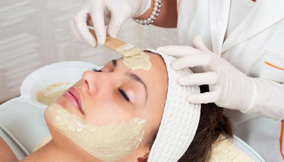 التقشير مفتاح جمال البشرة.. حالة وحيدة تمنع استخدامه صورة رقم 5