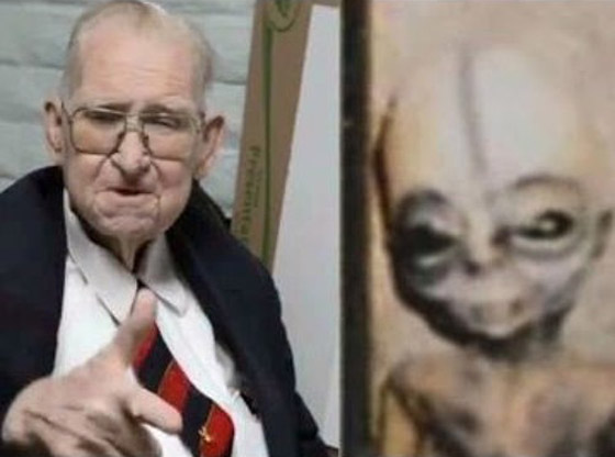 يشبهوننا كثيرا لكن أقصر.. عالم بـ