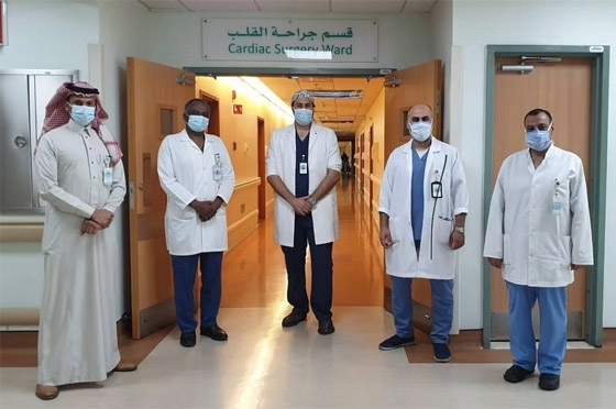 سعودي متوفى دماغيا يُنقذ 5 مرضى من الموت.. تبرع بأعضائه! فيديو صورة رقم 2 سعودي متوفى دماغيا يُنقذ 5 مرضى من الموت.. تبرع بأعضائه! فيديو صورة رقم 2