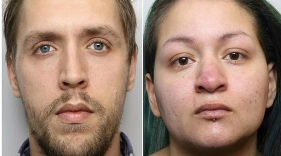 يجبران طفلتهما على الجلوس في حمام بارد لثلاث ساعات .. والنتيجة كارثية؟ صورة رقم 1