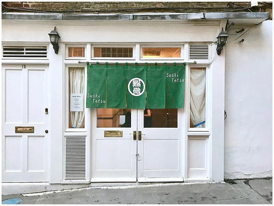 صور : أصغر مطاعم العالم.. قائمة غريبة ومعلومات مثيرة صورة رقم 5 صور : أصغر مطاعم العالم.. قائمة غريبة ومعلومات مثيرة صورة رقم 5