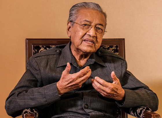 رغم بلوغه 96 عاما.. مهاتير محمد مستعد لأن يصبح رئيسا لوزراء ماليزيا للمرة الثالثة صورة رقم 9 رغم بلوغه 96 عاما.. مهاتير محمد مستعد لأن يصبح رئيسا لوزراء ماليزيا للمرة الثالثة صورة رقم 9