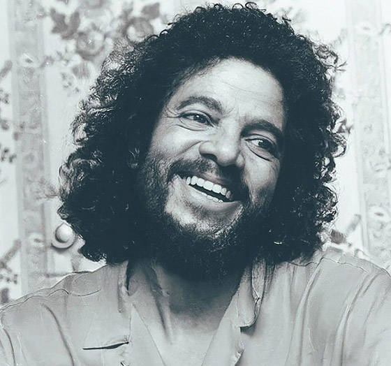 لوحات أنشأها الذكاء الاصطناعي تتخيل شكل المشاهير لو ظلوا على قيد الحياة صورة رقم 2