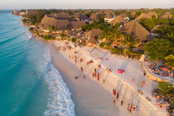 فاتتكم العطلة الصيفية؟ إليكم أبرز الوجهات السياحية الدافئة بالعالم خلال الشتاء صورة رقم 5