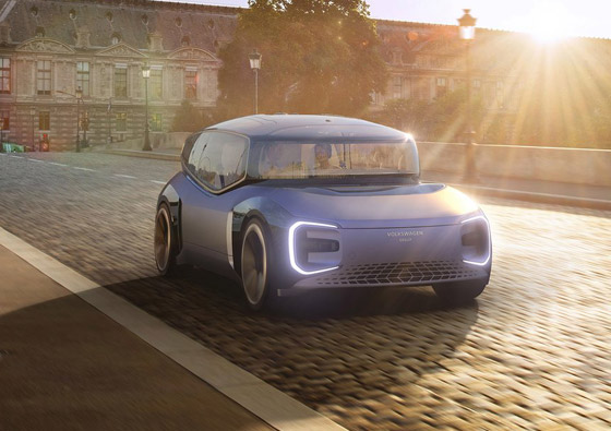 بالصور: فولكس فاغن تصنع سيارة كهربائية أعجوبة.. تنام فيها أفقيا! صورة رقم 5