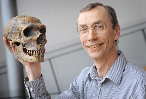 عالم وراثة سويدي يفوز بجائزة نوبل للطب.. صاحب اكتشافات بالتطور البشري صورة رقم 2 عالم وراثة سويدي يفوز بجائزة نوبل للطب.. صاحب اكتشافات بالتطور البشري صورة رقم 2