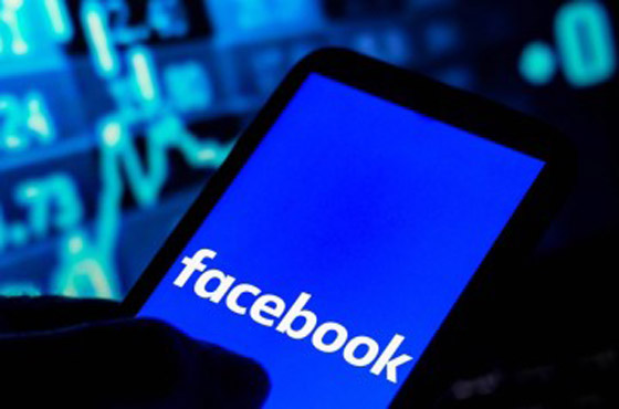 تخسر 500 ألف دولار بسبب رسالة احتيالية على فيسبوك صورة رقم 1