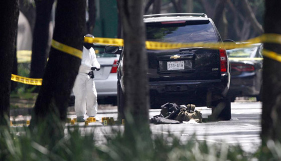 مقتل 18 شخصا بينهم العمدة بهجوم على مبنى للبلدية في جنوب المكسيك صورة رقم 6 مقتل 18 شخصا بينهم العمدة بهجوم على مبنى للبلدية في جنوب المكسيك صورة رقم 6