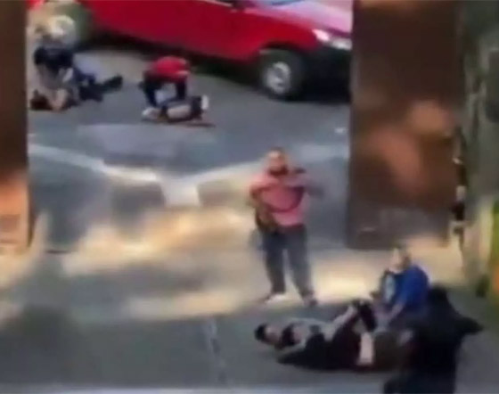 مقتل 18 شخصا بينهم العمدة بهجوم على مبنى للبلدية في جنوب المكسيك صورة رقم 9 مقتل 18 شخصا بينهم العمدة بهجوم على مبنى للبلدية في جنوب المكسيك صورة رقم 9