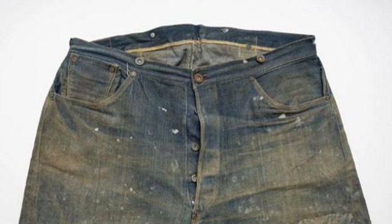 سعر خيالي لبنطلون جينز عمره 140 عاما.. ماركة 