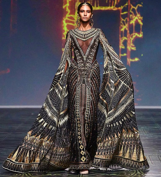 مايكل سينكو يجلب عظمة الحضارة الفرعونية لأسبوع الموضة في دبي (صور) صورة رقم 6