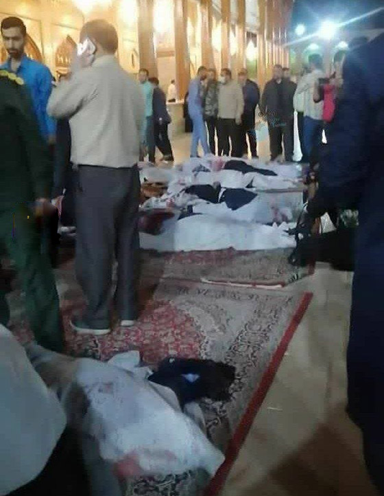 مقتل 15 شخصا في هجوم على ضريح ديني في إيران و مقتل 15 شخصا في هجوم على ضريح ديني في إيران و