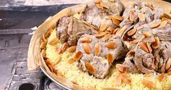 طريقة إعداد المنسف الأردني.. أكلة شعبية غزت العالم صورة رقم 5