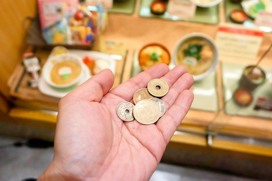 أغرب آداب الطعام التي لن تجدها إلا في اليابان! صورة رقم 2