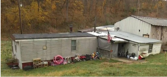 كذبة تكاد تودي بحياة طفلة على يد والدها صورة رقم 3