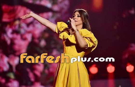 فيديو وصور إليسا بحفل الرياض: تغني لشيرين وتعاتب هيفاء ولن تصدق سعر فستانها! صورة رقم 10 فيديو وصور إليسا بحفل الرياض: تغني لشيرين وتعاتب هيفاء ولن تصدق سعر فستانها! صورة رقم 10